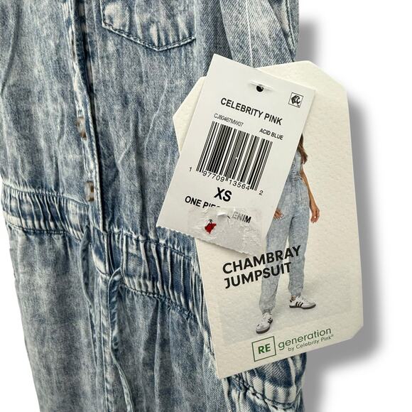 NEW Celebrity Pink Chambray Jumpsuit Size XS Acid Wash Denim Jogger One Piece - Picture 6 of 7